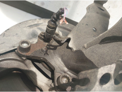 Rear axle - Volkswagen GOLF VII PH.1 - 5Q0501049BH - H0-9531Q