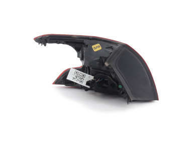 Feu arrière droit - Peugeot 308 II PH.1 - 9677817580 - Y1-8477I