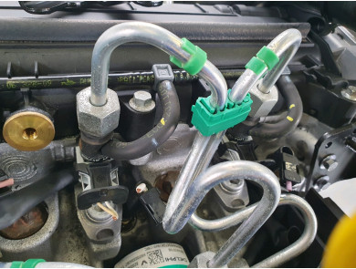 Engine type K9K766 - Renault CLIO III PH.2 - W2-0245A