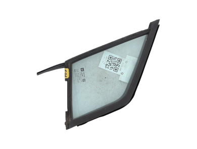 Right front side glass used - Chevrolet SPARK - 96690064