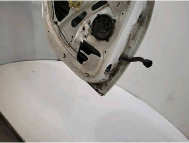 Porte arrière gauche - Peugeot 206 + - Blanc - 900678 - H0-0913R