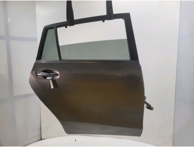 Porte arrière droite occasion - Toyota VERSO - 670030F050