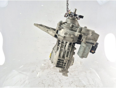 Rear differential - Mercedes CLASSE GLA II PH.2 200 D 4M - 2473505104 - A0-0074C