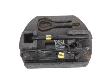 Scissor jack - Ford FIESTA VI PH.1 - 1675918 - C1-2493H