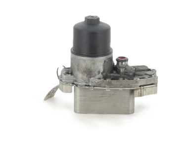 Oil filter mounting used - Jaguar XJ - C2S52808