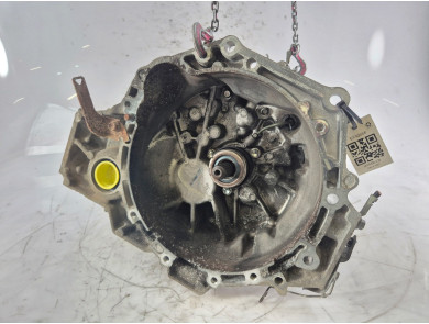 Gearbox type 3030052640 - Toyota YARIS II PH.2 - E1-9285F