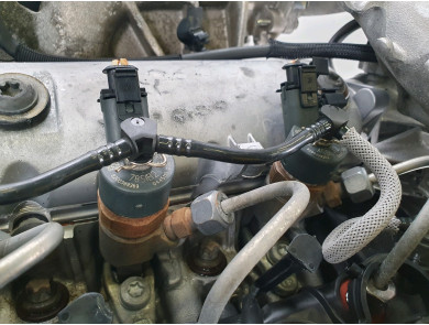 Engine type F9Q804 - Renault SCENIC II PH.1 - B1-8759X