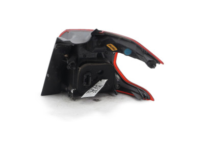 Left rear light - Peugeot 2008 I PH.2 - 9826730480 - S1-3808G