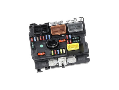 Boitier BSM - Citroen C3 II PH.1 - 9667199780 - N1-5039X