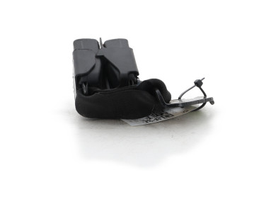 Attache ceinture sécurité arrière droit - Renault CLIO II PH.2 - 8200684050 - V2-0152F