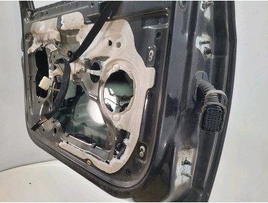 Porte avant gauche - Renault CLIO III PH.1 - Noir - 7751479112 - E2-0053J