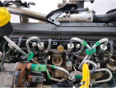 Engine type K9K800 - Renault KANGOO - R1-7896C