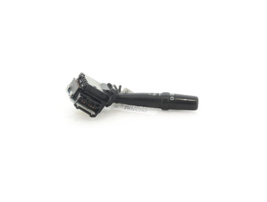 Right indicator stalk used - Toyota AVENSIS - 8465205130