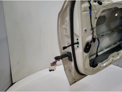 Right front door - Hyundai SANTA FE II PH.2 - Blanc Fonce - 760042B020 - P0-1660G