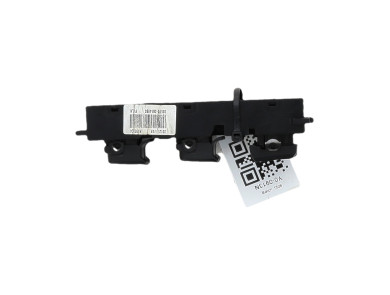 Left window-lift switch panel used - Hyundai SANTA FE - 935702B140BS
