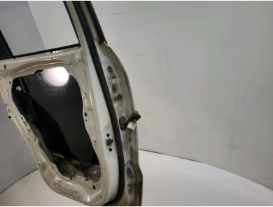 Rear left door - Hyundai SANTA FE II PH.2 - Blanc Fonce - 770032B020 - I0-0823L