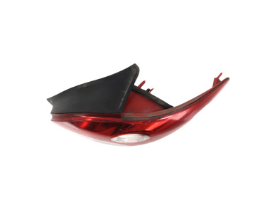 Feu arrière droit occasion - Peugeot 206 + - 6351 GV