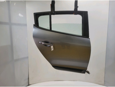 Right rear door used - Renault MEGANE - 821006014R