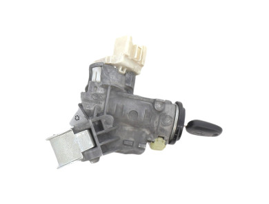 Steering lock used - Toyota YARIS - 450200D101