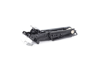 Scissor jack used - BMW SERIE 3 - 71 12 6767944
