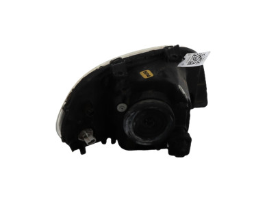 Left headlight - Mahindra GOA - GPA-26-0052713 - I1-6546U