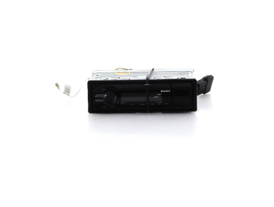 Aftermarket car stereo used - Renault CLIO - GPA-AUTORADIO ADAPTABLE SIMPLE DIN