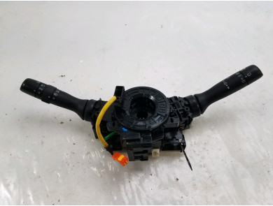 Steering column stalk switch used - Peugeot 108 - GPA-21-0005730