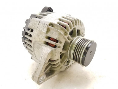 Alternator used - Hyundai I20 - 373002A400