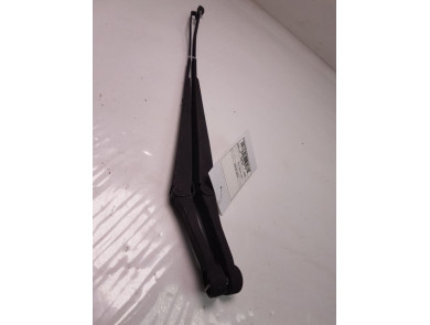Front wiper arms (x2) used - Isuzu TF PLATEAU - 8-97351-483-0