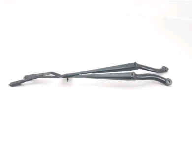 Front wiper arms (x2) used - Peugeot 307 - 6429 W9