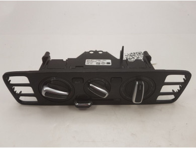 Commande de chauffage occasion - Volkswagen UP - 1S0820045S OQP