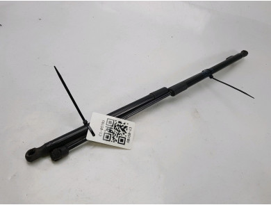 Trunk gas spring (x2) used - Skoda FABIA - 6V9827550B