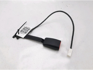 Attache ceinture sécurité avant droit occasion - Hyundai IX35 - 888402Y2009P