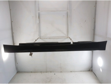 Left body rocker used - BMW SERIE 1 - 51770032949