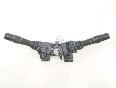 Commodo monobloc occasion - Toyota HILUX PICKUP - GPA-22-0014392