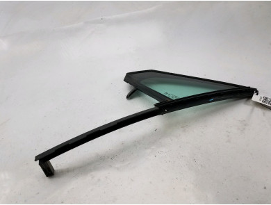 VITRE ARRIÈRE GAUCHE Pour PEUGEOT 208 1 Phase 2 - Référence 9676399780
