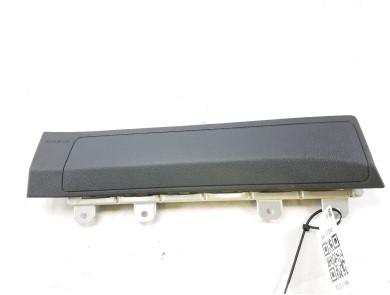 Airbag de genoux occasion - Mercedes CLASSE GLA - 17686000009H68