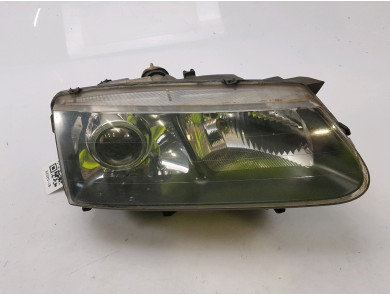 Phare avant droit occasion - Renault SAFRANE - 8201048192