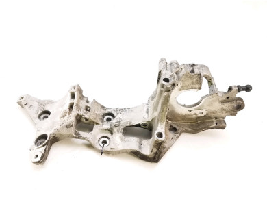 Injection pump mounting used - Volkswagen GOLF - 04L903143B