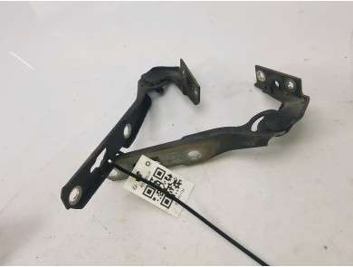 Hood hinges used - Audi A4 - 8E0823301F