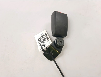 Attache ceinture sécurité arrière droit occasion - Mazda RX-8 - F1Y157720