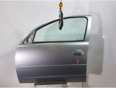 Left front door used - Opel CORSA - 13106966