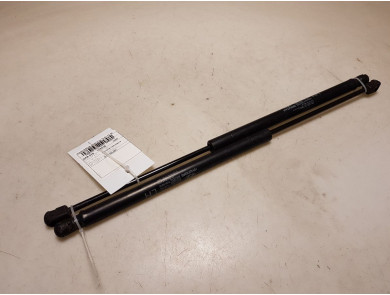 Trunk gas spring (x2) used - Hyundai I30 - 817702L201