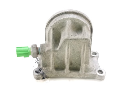 Oil filter mounting used - Ford MONDEO - 5137958
