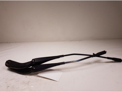 Front wiper arms (x2) used - BMW SERIE 3 - 61 61 7260474