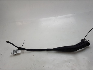 Front wiper arms (x2) used - Hyundai I20 - 983201J000