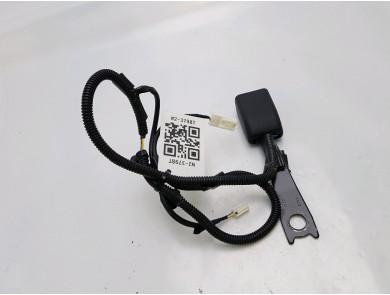 Attache ceinture sécurité avant droit occasion - Toyota YARIS - 732300D360C0