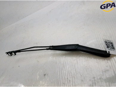 Front wiper arms (x2) used - Ford FOCUS - 1731536