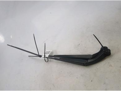 Front wiper arms (x2) used - Audi A3 SPORTBACK - 8Y1955408 1P9