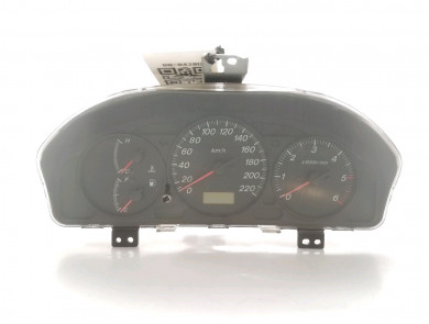 Compteur occasion - Mazda PREMACY - CB8755471A